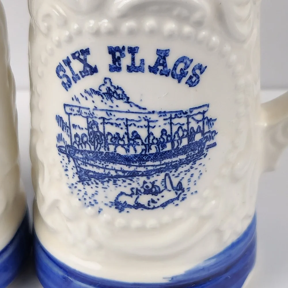 Vintage Six Flags Salt and Pepper Shakers Beer‎ Stein Japan Blue White Ceramic